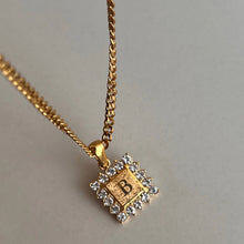Load image into Gallery viewer, &quot;Shine bright&quot; Initial Necklace

