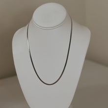 Load image into Gallery viewer, &quot;Lexx&quot; Herringbone Necklace (Silver)
