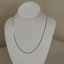 Load image into Gallery viewer, &quot;Lexx&quot; Herringbone Necklace (Silver)
